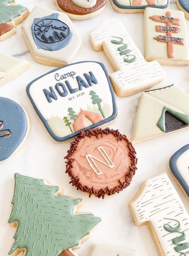 some cookies are laying out on a table