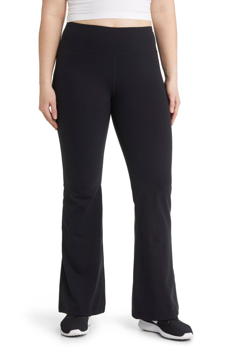 Add a little kick to your day with these stretchy flared leggings that take you from gym to errands in no time. 30" inseam; 21" leg opening; 9 1/2" front rise; 12 1/2" back rise (size Medium) Pull-on style 62% polyamide, 38% elastane Machine wash, dry flat Imported Flared Leggings, Kick Flares, Sweaty Betty, Flare Trousers, No Time, Nordstrom, Trousers, Gym, Size Medium