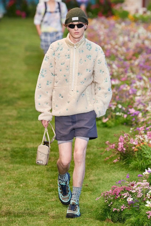 Mens Spring Summer 2024, Men Spring 2023, 23 Runway, Dior Men, Menswear Runway, Men Fashion Show, Brand Clothes, Men Spring, Menswear Fashion