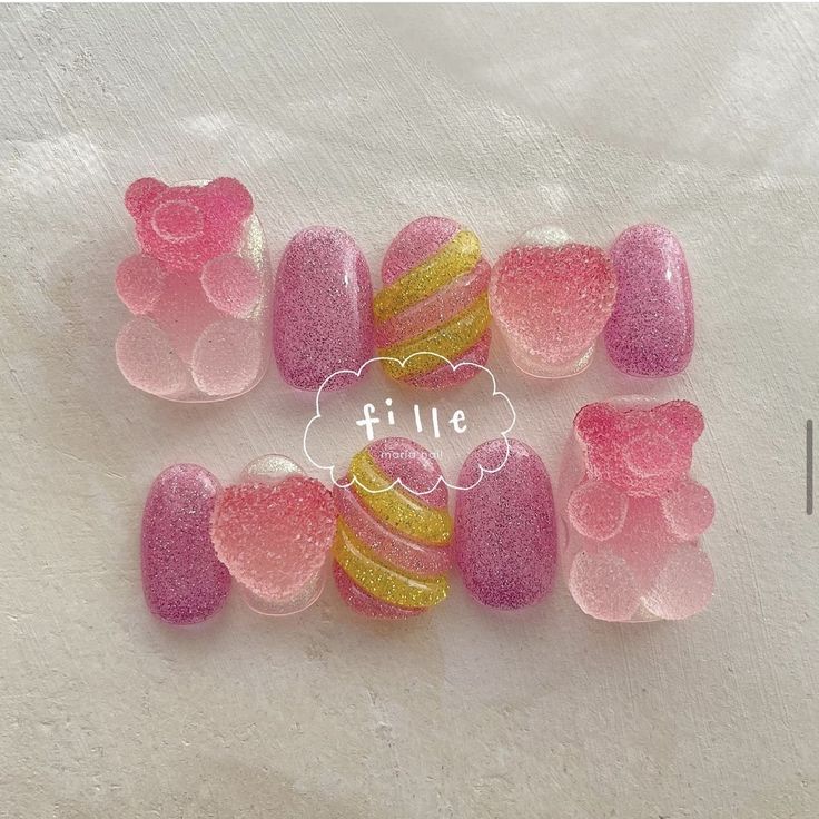 Japanese Kawaii Nail Art, Gummy Nails, Kawaii Christmas Nails, Kidcore Nails, Gummy Bear Nails, Nail Polish Ideas Easy, Candy Nail Art, Tape Nail Art, Candy Nails