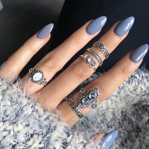 cobalt blue stiletto nails - Google Search Nails And Rings, Grey Acrylic Nails, Gray Nails, Makijaż Smokey Eye, Almond Nail, Manicure E Pedicure, Gel Manicure, Gorgeous Nails, Stiletto Nails