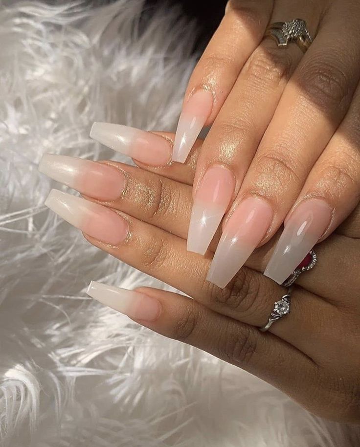 Neutral Nail Art Designs, Talon Nails, Neutral Nail Art, Acrylic Nails Coffin Short, New Year's Nails, Neutral Nails, Hot Nails, Pretty Acrylic Nails, Best Acrylic Nails