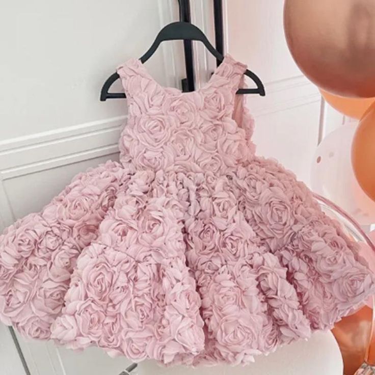 One-year-old dress for baby girl, stylish Korean style Princess Dress Pink, Birthday Tutu Dress, Puffy Dresses, Flower Girl Dresses Tutu, Wedding Dresses With Flowers, Wedding Flower Girl Dresses, Baptism Party, Princess Ball Gowns, Old Dresses