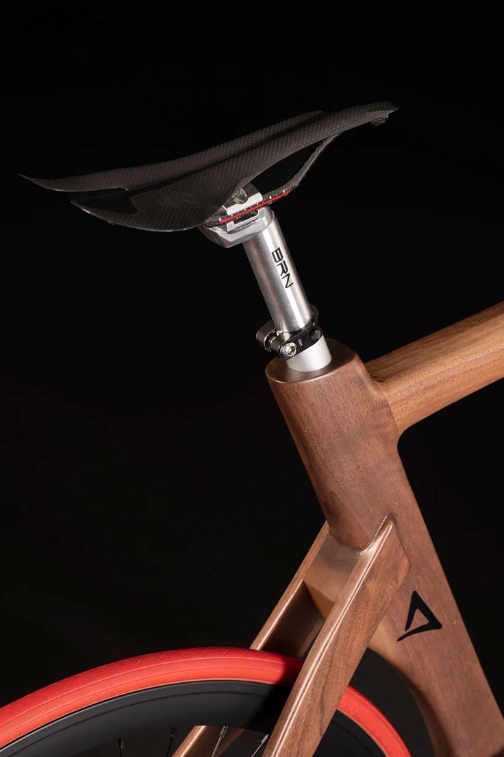 a close up of the seat on a bike