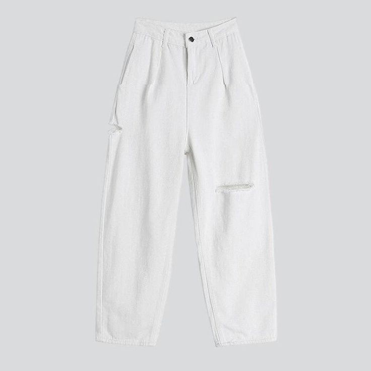 Introducing our 2023 Spring-Summer Collection's distressed white women's baggy jeans a statement piece that perfectly embodies alternative fashion!Why You'll Fall In LoveThis piece is a one-of-a-kind blend of conventional style and vogue edge. Crafted with an eye-catching elevated-rise design. it promises to give your look a bold. daring boost. The distressed finish with a zipper and button closure provides the perfect touch of attitude.Distinctive Features Grunge Style: This piece is the perfec Trendy White Ripped Jeans, Trendy White Distressed Jeans, Distressed White Straight Leg Jeans, Baggy Distressed Pants For Spring, White Ripped Straight Leg Jeans, Oversized Straight Leg Summer Jeans, White Relaxed Fit Wide Leg Jeans, Baggy Ripped Cotton Pants, Ripped High Waist Cotton Pants