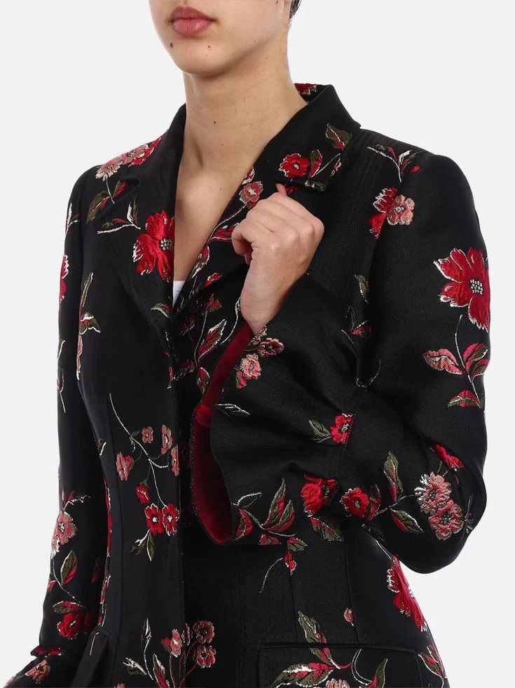 Dolce & Gabbana Floral-Jacquard Coat is a modern take on the classic trench style. In slim fit and crafted from richly textured fabric, it has everything you need for effortless cool this season. single-breasted closure features tonal metal button comes with an inner silk stretch lining, making highly versatile ideal layering over sweaters or denim. Elegant Black Floral Print Blazer, Elegant Black Blazer With Floral Print, Jacquard Blazer With Notch Lapel For Work, Tailored Floral Print Elegant Blazer, Tailored Elegant Floral Print Blazer, Luxury Jacquard Blazer For Work, Elegant Formal Blazer With Floral Print, Elegant Fitted Floral Print Blazer, Luxury Jacquard Blazer For Workwear