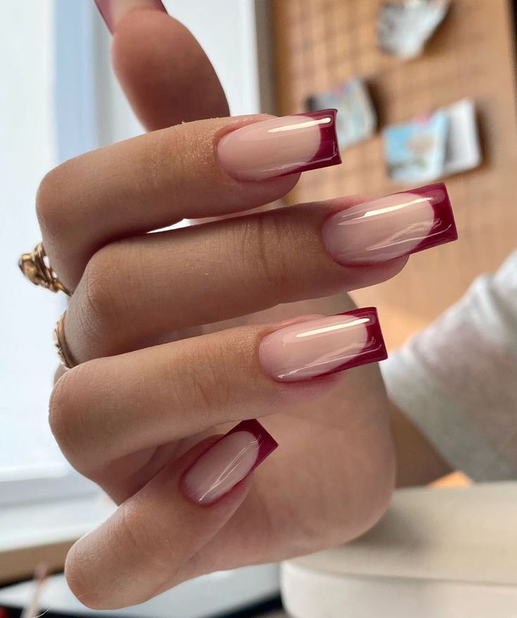 Nails French With Color, Simple Nails Design Fall, Maroon Red French Tip Nails, Christmas Coloured Nails, Opposite French Tip Nails, Acrylic Nails Short Square Design, Basic Elegant Nails, Winter 24 Nails, Cherry Red French Tip Nails Square