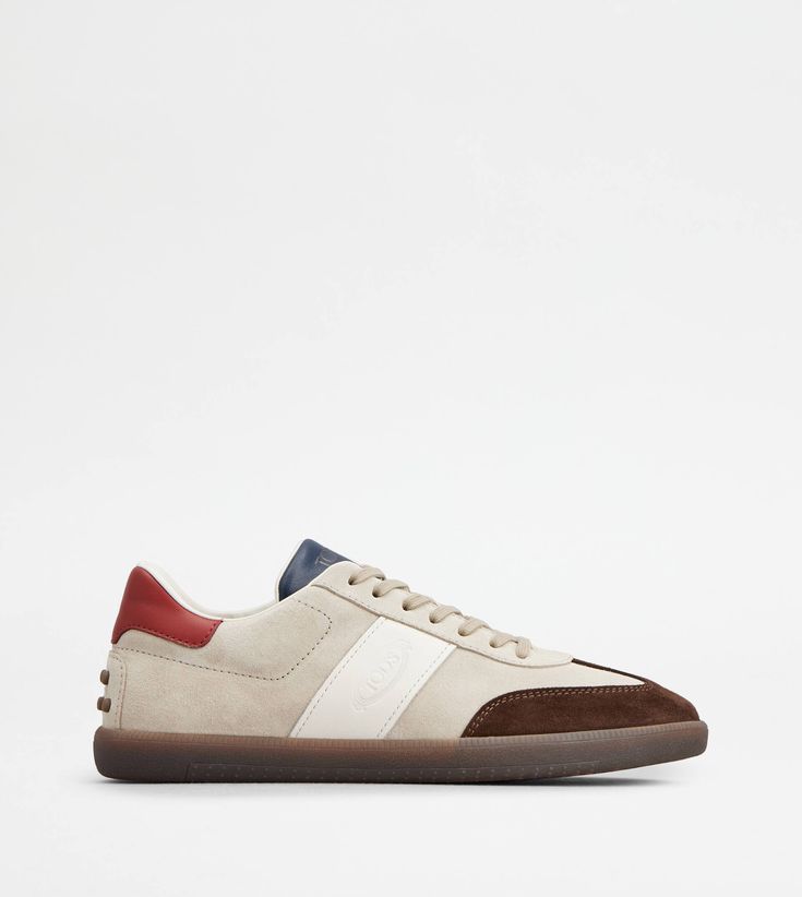 Tabs sneakers in soft suede with smooth leather inserts, logo stamped on the side and rubber outsole. An iconic style of Tod's world, with sober and refined lines. Casual Sport, Iconic Style, Men's Footwear, Fall Style, Logo Stamp, Red Brown, Soft Suede, Smooth Leather, Style Icons