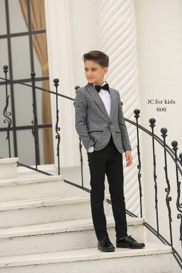 Wedding Dress For Kids Boys, Kids Blazer Boys, Communion Boys Outfit, Wedding Outfit For Boys Kids, Kids Formal Outfits Boys, Boys Blazer Outfit, Boys Wedding Outfits, Boys Casual Outfits, Outfit Cena