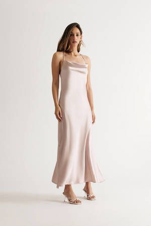 Nude Satin Dress, Fancy Evening Dresses, Jazzy Outfits, Dresses For Women Formal, Elegant Formal Dresses, Cowl Neck Midi Dress, Statement Heels, Maxi Dresses For Women, Dresses Formal Elegant