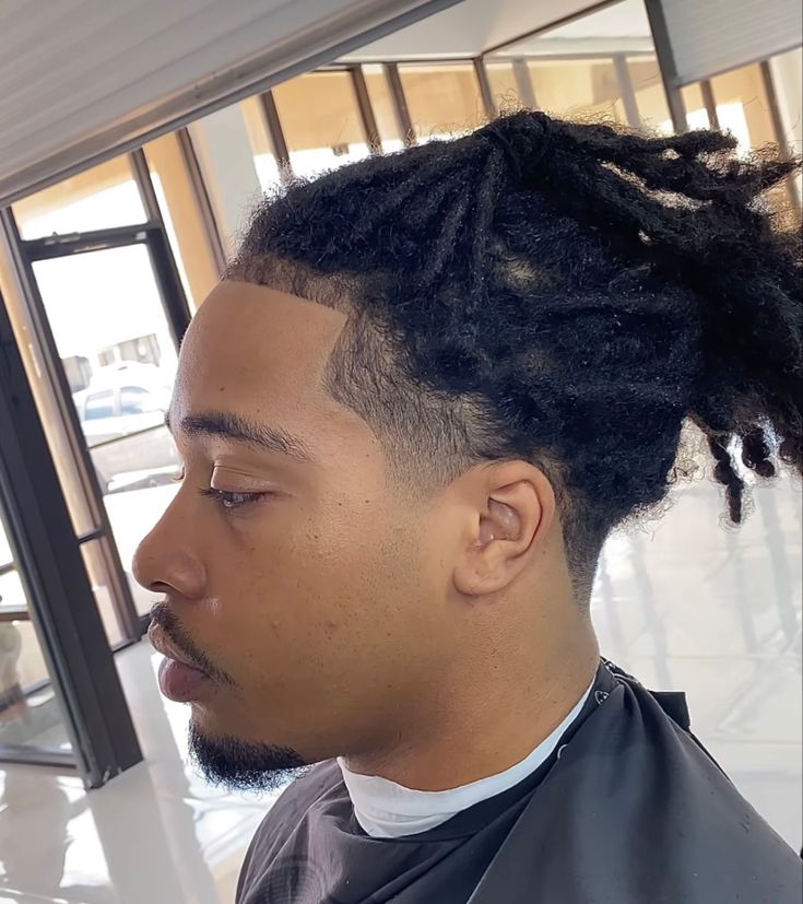 Taper Fade Haircut Dreads, Taper Fade Dreadlocks, Taper Dreads Men, Taper Fade With Locs, Dreads With Taper Fade, Low Taper Fade With Locs, Low Taper Fade Dreads, Front Taper Dreads, Low Taper With Locs