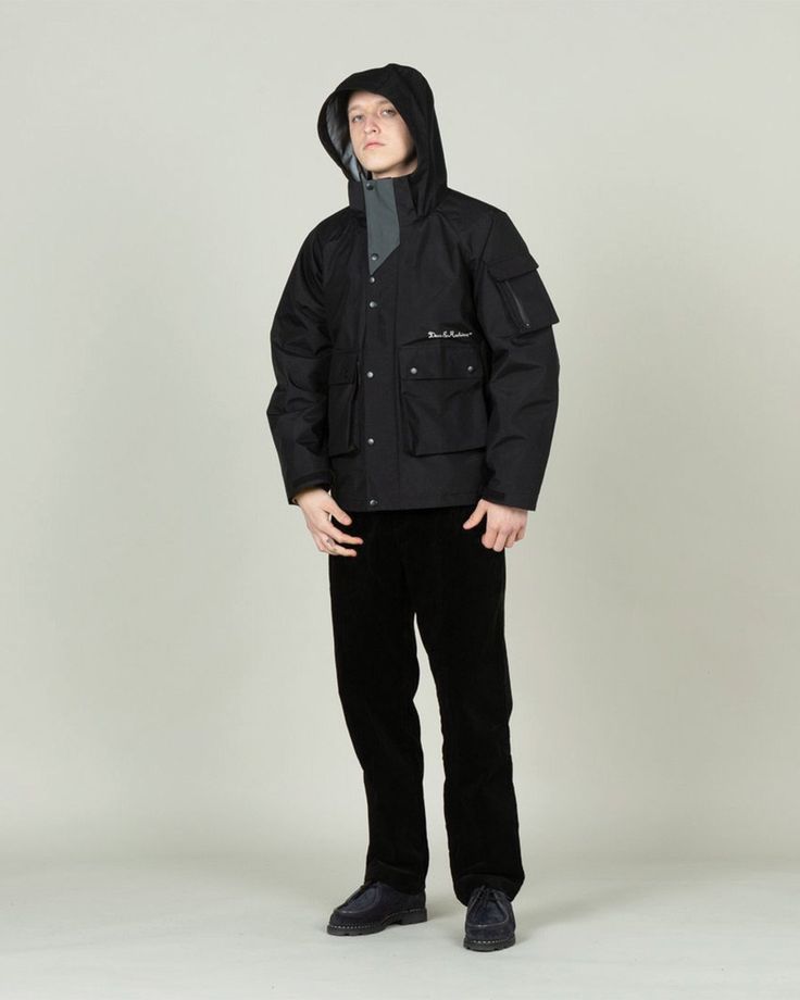 shell material: BREATHATEC 3-layer waterproof, water repellent, moisture-permeable (water pressure resistance 11,000 mm, moisture permeability 8,500 g / m�² / 24 hr) DEUS EX MACHINA presents Deus Powdertools Alternative Snowcraft.Influenced by our fondness of deep powdery days in the snowy mountains, DEUS POWDER TOOLS was a notion conjured up by Japan’s DEUS chapter. With steady snowfall common in the mountainous regions of the country, frosty winters are a part of life for many here. The ‘SnowSu Snow Crafts, Mountain Outfit, Long Parka, Deus Ex Machina, Snowy Mountains, Ex Machina, Water Pressure, Coach Jacket, The Conjuring