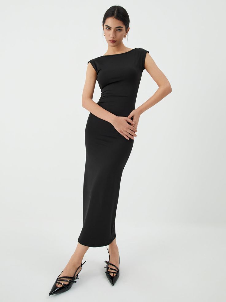 Details Composition: 95% Polyester, 5% Elastane Design: Backless Style: Casual Thickness: Regular Sheer: No Material: Jersey Sleeve Length: Short Sleeve Occasion: Leisure Neckline: Straight neck Size & Fit Dresses Length: Midi Stretch: Slight Stretch Fit Type: Slim Fit Cm Inch Size US Bust Waist Hips Length XS 2 33.1 20.9 30.3 49.2 S 4 34.6 22.4 31.9 49.8 M 6 36.2 24.0 33.5 50.4 L 8/10 38.6 26.4 35.8 51.0 XL 12 40.9 28.7 38.2 51.6 XS 2 84 53 77 125 S 4 88 57 81 126.5 M 6 92 61 85 128 L 8/10 98 6 Casual Chiffon Dress, Black Sleeveless Midi Dress, Backless Midi Dress, Jeans Overall, Cardigan Sweater Dress, Jeans Cargo, Blazer And Shorts, Yoga Shorts, Cargo Jeans