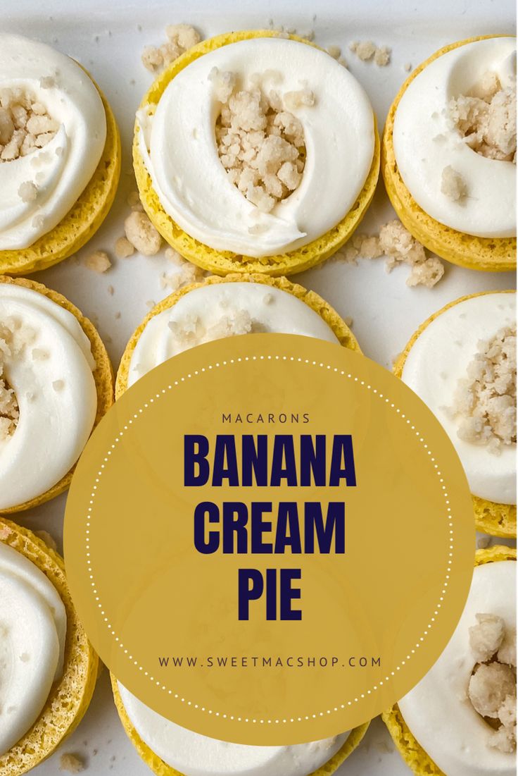 macaroni and cheese covered banana cream pies with text overlay that says macaroni and cheese stuffed banana cream pie