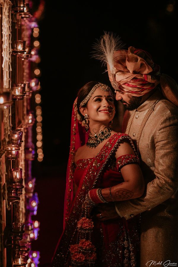 www.wedding.best  beat wedding information Wedding Photography Poses Indian, Photography Poses Indian, विवाह की फोटोग्राफी की मुद्��राएं, Bride Groom Photoshoot, शादी की तस्वीरें, Bride Groom Poses, Indian Bride Poses, Indian Bride Photography Poses, Indian Wedding Poses