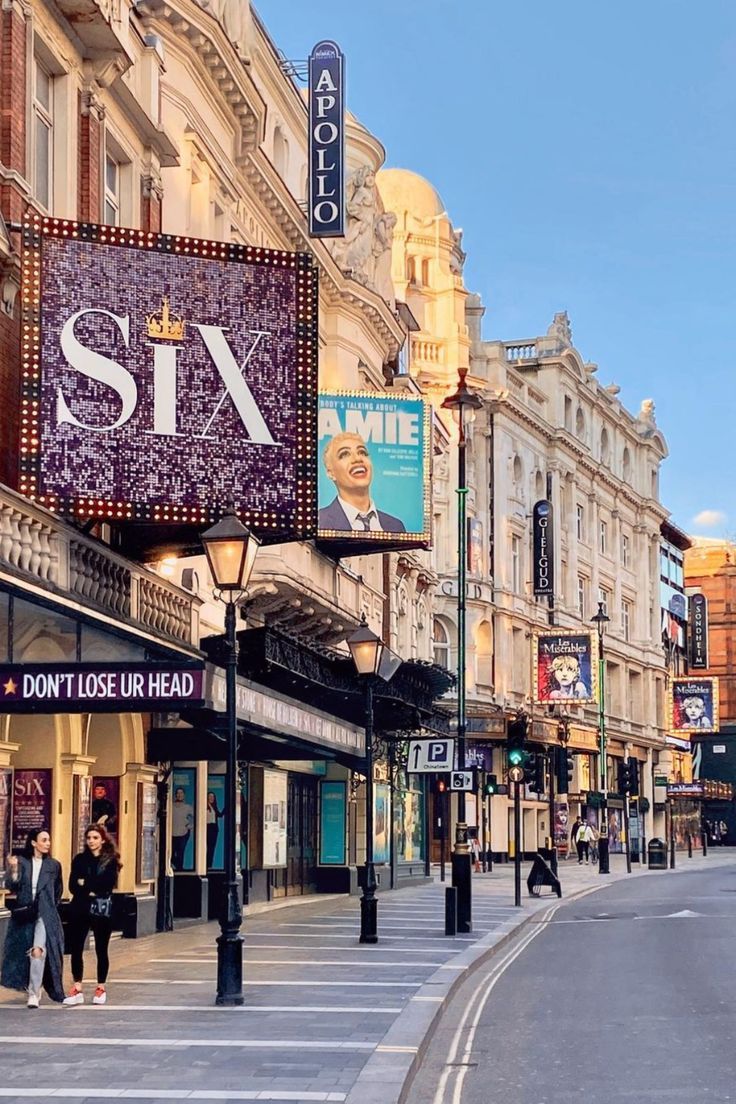 London Guide Shaftesbury Avenue London, Theatre In London, London Theater Aesthetic, London West End Aesthetic, West End London Theatres, West End Musicals, West London Aesthetic, West End Aesthetic, London England Aesthetic