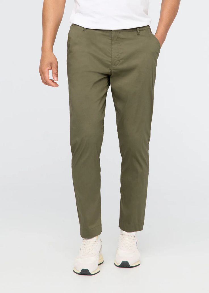 Men's Lightweight Summer Travel Pants Green Relaxed Fit Pants For Business Casual, Tapered Leg Elastane Chinos With Pockets, Casual Elastane Chinos With Pockets, Casual Chinos With Pockets, Elastane Pants With Elastic Waistband And Straight Hem, Stretch Chinos With Pockets, 4-way Stretch Chinos For Workwear, 4-way Stretch Chinos With Pockets For Work, Cotton Chinos With 4-way Stretch And Tapered Leg