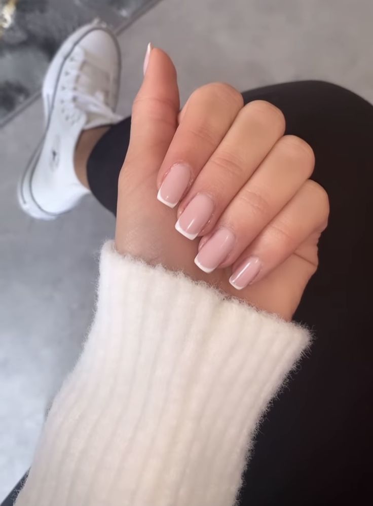 Straight French Tip Nails, Plain Acrylic Nails, Neutral Nails Acrylic, January Nails, Graduation Nails, Subtle Nails, Beige Nails, Work Nails, Unique Acrylic Nails