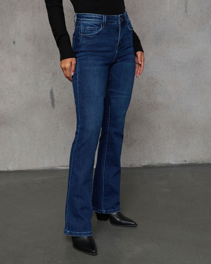 For a laid-back yet trendy style, the Dorina High Rise Flare Jeans are just what you need. Made from stretch denim fabric, these jeans offer the perfect mix of comfort and curve-hugging fit. The high-rise silhouette flatters your waist, while the flare leg adds a playful, vintage-inspired twist with a subtle light whiskiering that gives off that effortlessly cool, lived-in look. Runs large, consider sizing down Stretch denim fabric Light whiskering detail 5-pocket styling Zip fly with button closure 95% Cotton 4% Polyester 1% Spandex High Rise Flare Jeans, Western Wear Dresses, The Flare, Stretch Denim Fabric, Fabric Light, Dresses By Length, Trendy Style, Wrap Sweater, Black Friday Shopping