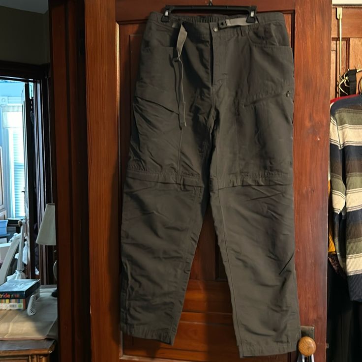 Men’s North Face Zip Off Hiking Pants, Very Thick And Durable And In Perfect Condition! Never Worn! Comes With Built In Belt, Plenty Of Breathable Pockets. Loose Baggy Fit Relaxed Fit Hiking Pants With Pockets, Hiking Straight Leg Pants With Pockets, Straight Leg Hiking Pants With Pockets, Utility Cargo Pants For Camping, Functional Trousers For Outdoor Activities, Utility Bottoms With Side Pockets For Camping, Utility Camping Bottoms With Side Pockets, Utility Long Pants For Hiking, The North Face Cargo Pants For Outdoor Activities