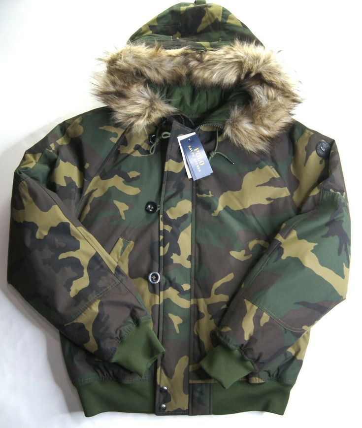 Army Camouflage, Mens Puffer Jacket, Winter Design, Winter Jacket Men, Mens Fashion Casual Outfits, Lauren Green, Vintage Hoodies, Fashion Victim, White Duck