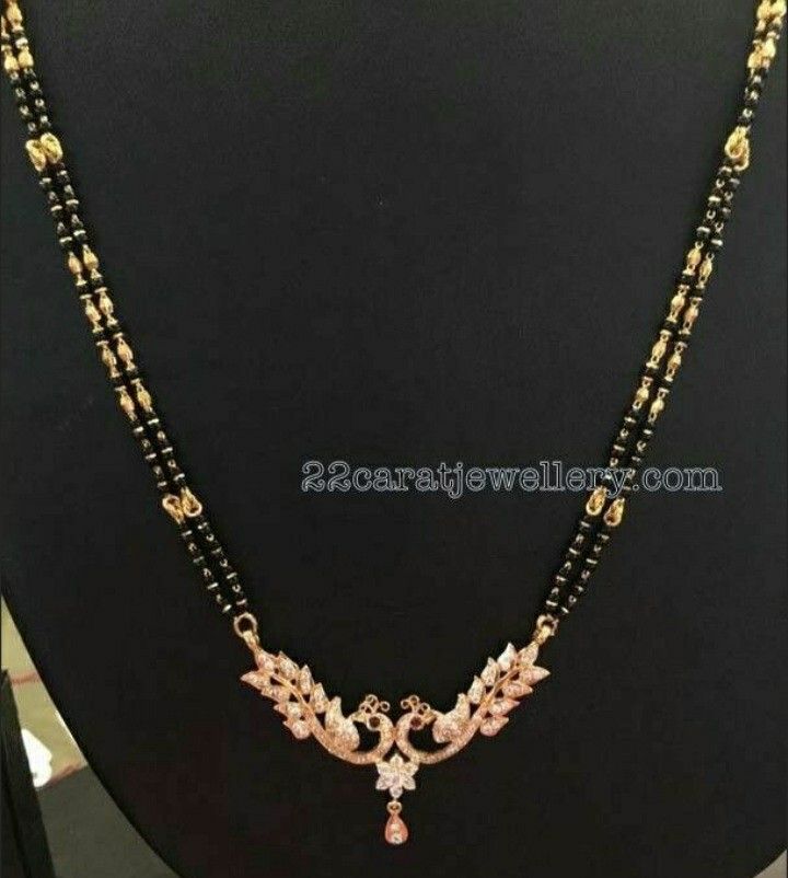 Short Nallapusala Golusu Designs, Nalapusalu Long Latest Designs, Nallapusalu Long Chain Designs Latest, Black Bits Chain Gold Short, Locket For Black Beads Chain, Latest Black Beads Designs Gold, Blackbeads Locket Designs, Nallapoosalu Latest Designs Gold, Short Black Beeds Chain Indian Gold