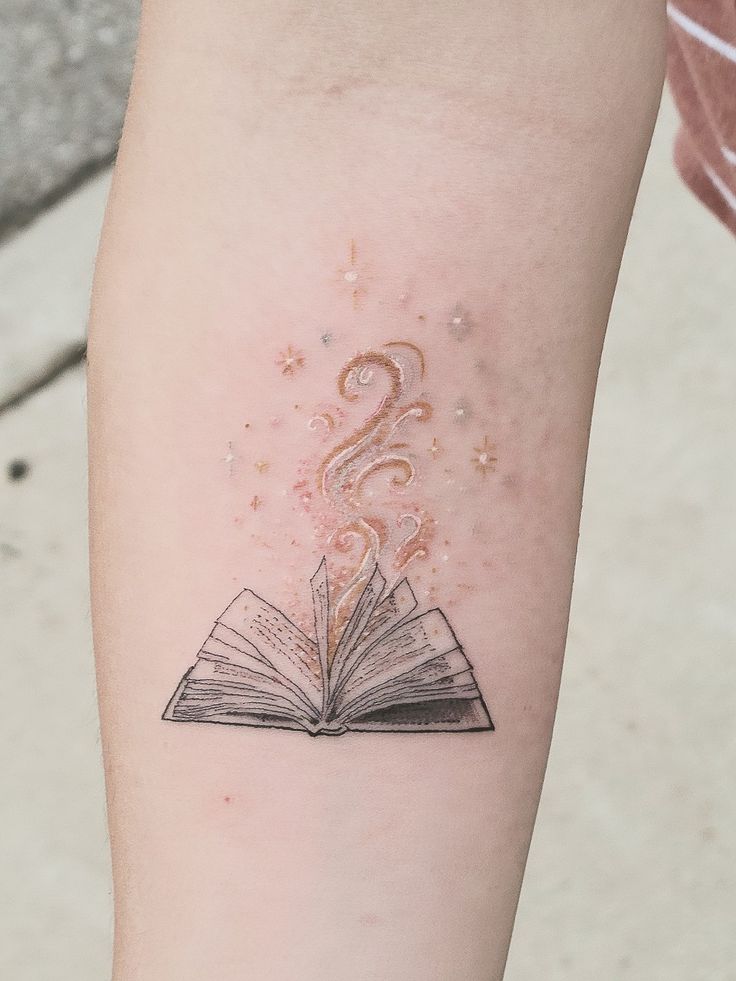 Magic book tattoo idea Book Lover Tattoo, Spiral Tattoos, Bookish Tattoos, Theme Tattoo, Small Pretty Tattoos, Fire Tattoo, Small Hand Tattoos, Book Tattoo, Hair Tattoos