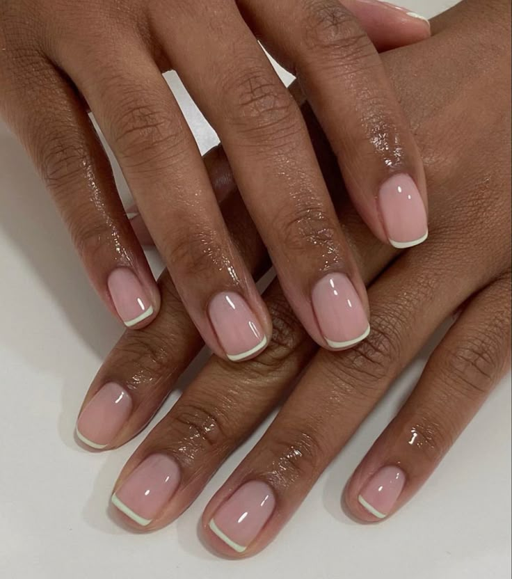 Minimalist Manicure, Italy Nails, Short Classy Nails, Shorties Nails, Biab Nails, Natural Nails Manicure, Natural Nail Designs, Subtle Nails, Explore Italy