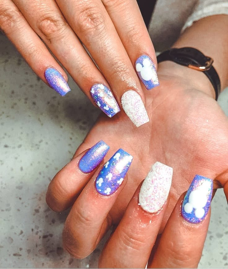 Disney World 50th Anniversary EARidescence Mickey Inspiration Nails, sparkle and shin Anniversary Nail Ideas, 50th Anniversary Disney, Disney World Nails, Disney Themed Nails, Anniversary Nails, Disney Princess Nails, Disney Christmas Nails, Disney Nail Designs, Nails March