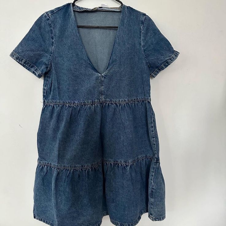 Denim Babydoll Dress From H&M Size Small H&m Denim Dresses For Spring, Spring Denim Dress By H&m, H&m Spring Denim Dress, Casual Blue Mini Dress From H&m, Bright Pink Dresses, Black Sundress, Dream Summer, Long Sleeve Tunic Dress, Classic Black Dress