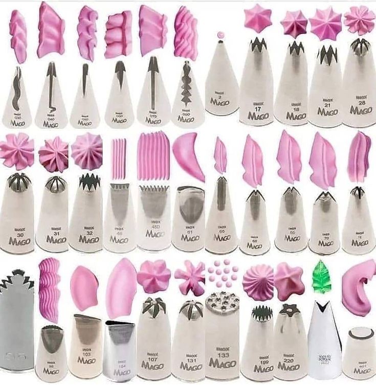 many different types of cake decorating tools