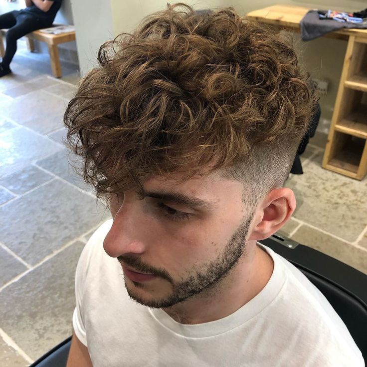 Loose Perm Short Hair, Men Perm, Perm Hair Men, Loose Perm, Undercut Curly Hair, Perm Curls, Wavy Perm, Curly Hair Fade, Men Haircut Curly Hair