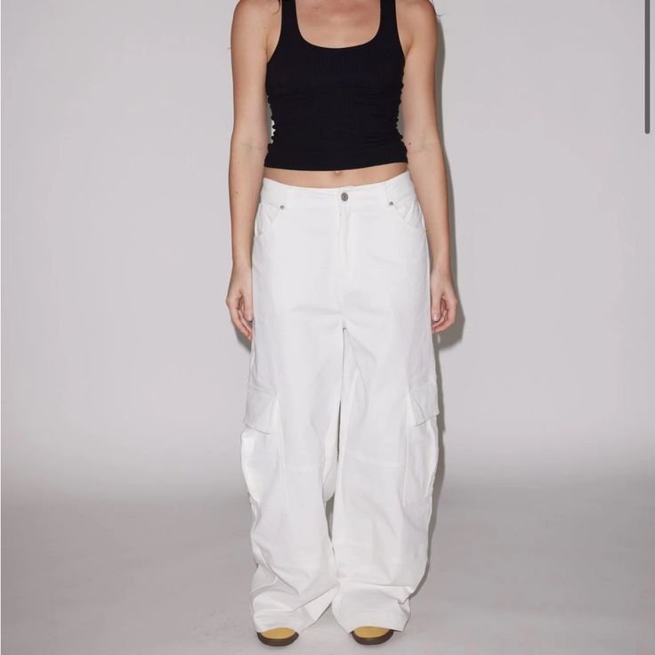 Brand New With Tags Women’s Size M Color White Local European Cargo Pants, White High Rise Cargo Jeans, Summer Utility Cargo Jeans With Relaxed Fit, Summer Utility Style Relaxed Fit Cargo Jeans, White High Rise Cargo Bottoms, White High-rise Cargo Bottoms, High Rise White Cargo Bottoms, White High Rise Cargo Style Bottoms, High Rise White Cargo Style Bottoms