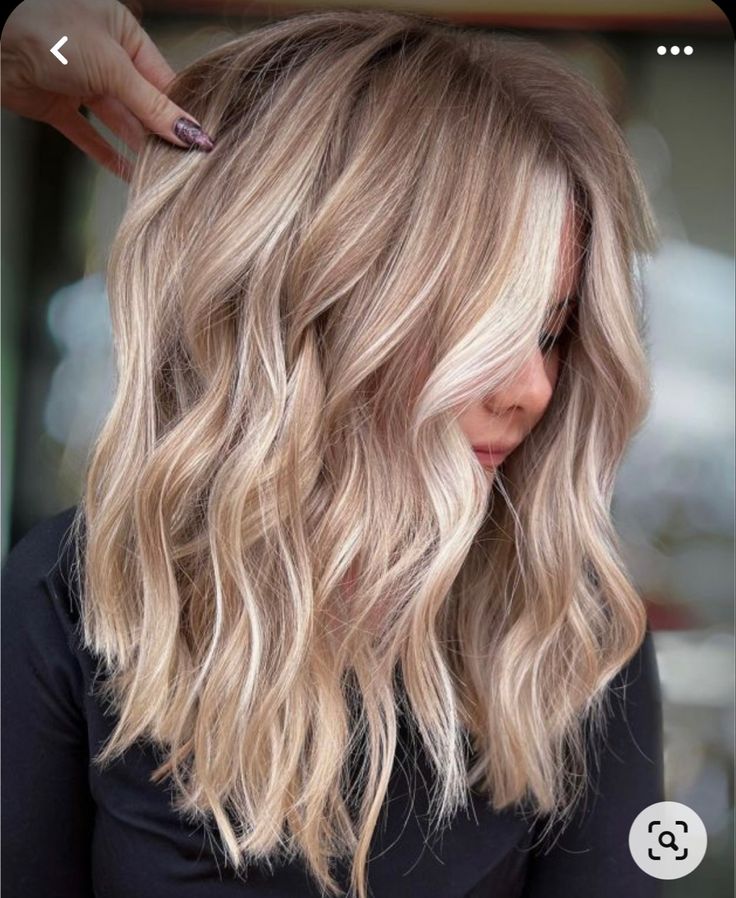 Dirty Blonde Hair Ideas, Blonde Hair Ideas, Dark Blonde Hair Color, Dyed Blonde Hair, Blonde Curly Hair, Balayage Blonde, Dirty Blonde Hair, Ash Blonde Hair, Dark Blonde Hair