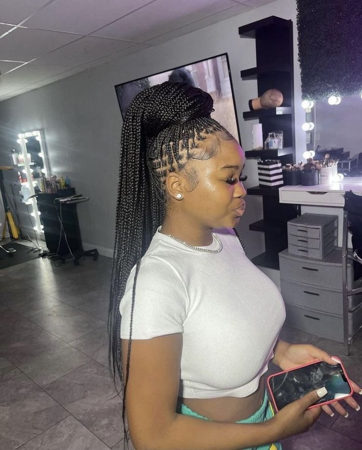 Fall Aesthetic Nails, Black Knotless, Pixie Cut Hairstyles, Haircut For Women, Feed In Braids Hairstyles, Cut Hairstyles, Easy Hairstyles For Medium Hair, Braided Cornrow Hairstyles, Cute Box Braids Hairstyles