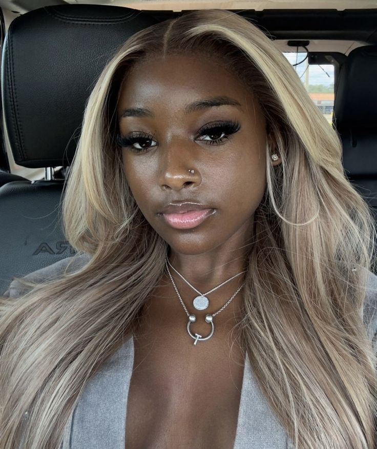 Dark Blonde On Black Women, Dark Blonde Braids Black Women, Ash Blonde Hair On Dark Skin, Honey Blonde Hair With Blonde Highlights, Bombshell Blonde Hair, Dark Skin Blonde Wig, Ashy Blonde Hair Black Women, Ash Blonde Hair Dark Skin, Blonde Hair Dark Skin Women