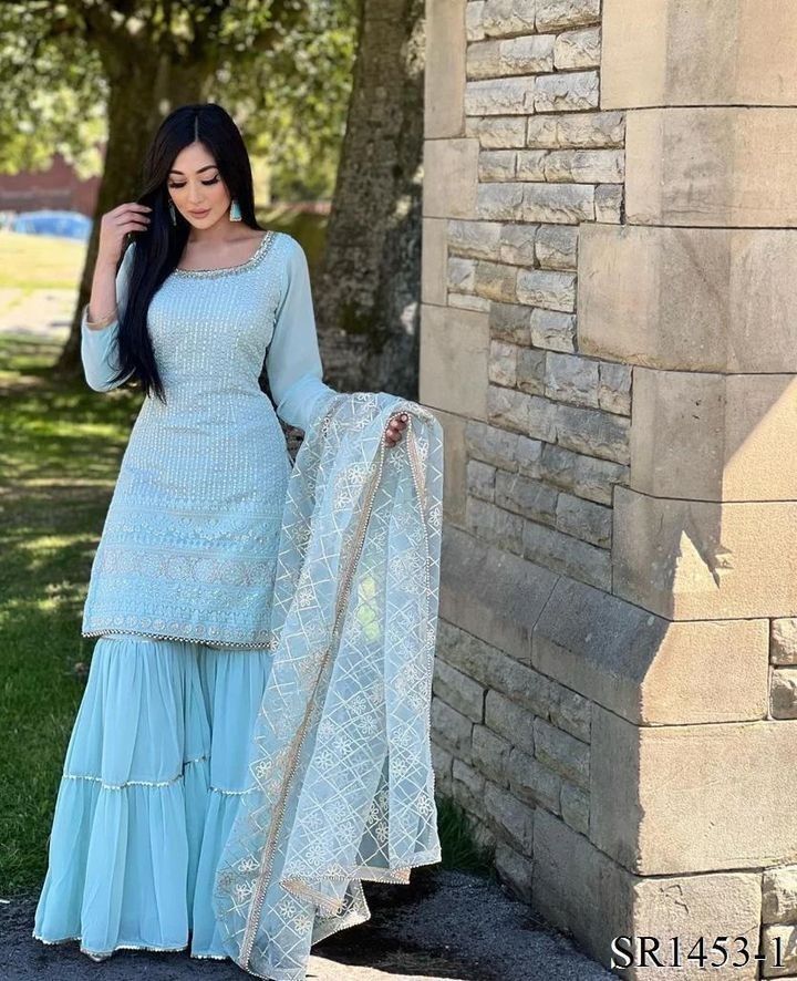 Latest Sharara Designs Party Wear, Sharara Designs Party Wear, Sharara Suit Indian Designers, Sharara Suit Designs Latest, Sharara Designs For Wedding, Wedding Sharara Suit, Sharara Design, Sharara Suit Designs, Suit Sharara