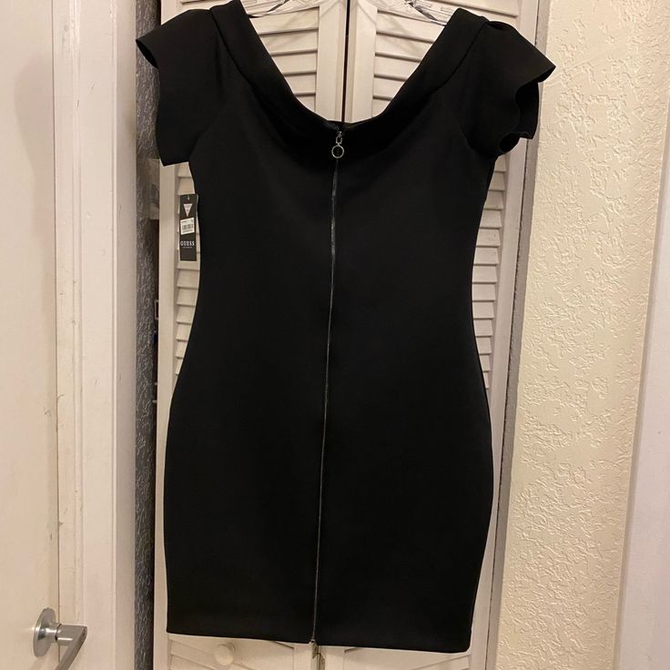 Never Worn. Still Has Tags On Bodycon Dress With Back Zipper For Going Out, Chic Black Mini Dress With Side Zipper, Black Mini Dress With Side Zipper For Date Night, Short Sleeve Lined Mini Dress For Evening, Elegant Black Dress With Side Zipper, Black Mini Dress With Back Zipper For Date Night, Black Bodycon Midi Dress With Back Zipper, Black Mini Dress With Side Zipper, Chic Midi Dress With Zipper Closure For Party