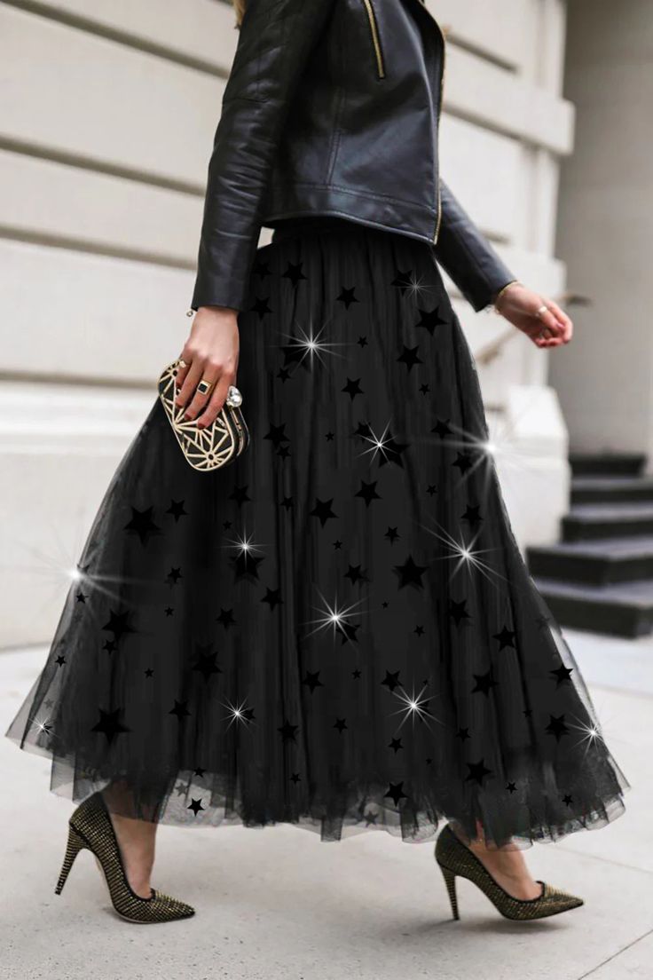 Xpluswear Tulle Skirt Stars, Plus Size Tulle Skirt Outfit, Black Tulle Skirt Outfit, Edgy Professional, Rainbow Dresses, Purple Sequin Dress, Tulle Skirts Outfit, Winter Tips, Job Clothes