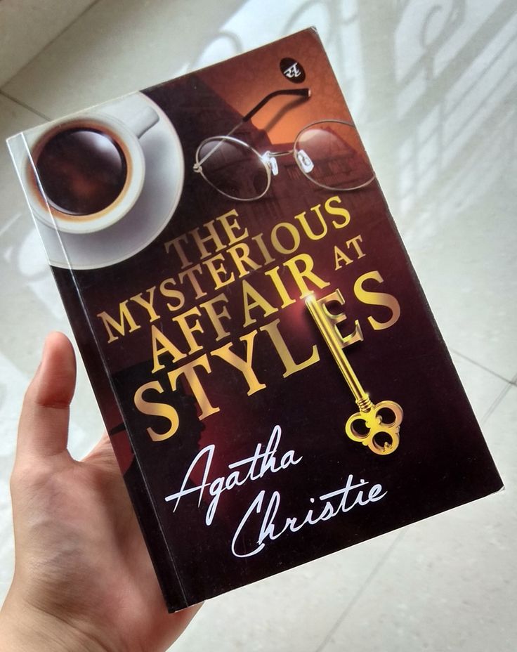 the mysterious affair at styles book in hand