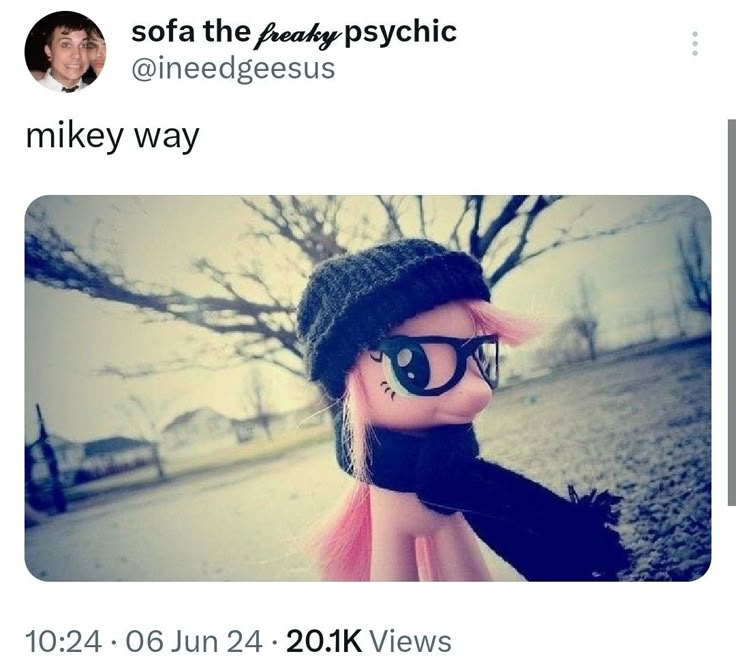 an image of a fake pony with glasses