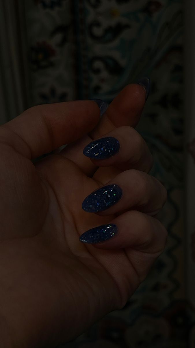 Dark Blue Nails And Silver, Dark Blue Sparkly Nail Ideas, Midnight Blue Nails Short, Dark Blue Nail Ideas Acrylic, Homecoming Nails Navy Blue, Silver And Blue Nail Designs, Blue Sparkle Nail Designs, Hoco Blue Nails, Sparkly Navy Blue Nails