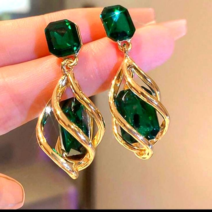 Geometric Green Gemstone Drop Earrings Green Crystal Metal Earrings, Trendy Green Earrings For Evening, Gemstone Drop Earrings, Cute Engagement Rings, Color Studies, Jewelry Lookbook, Green Gemstones, Mother Of The Groom, Cute Jewelry