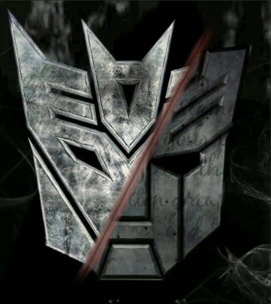 Autobot & Decepticon morphed symbol Autobot Decepticon Logo, Autobot And Decepticon Symbol, Autobot Symbol Tattoo, Autobot Symbol, Decepticon Logo, Aa Wallpaper, Anuel Aa Wallpaper, Red Robot, Marvel Infinity