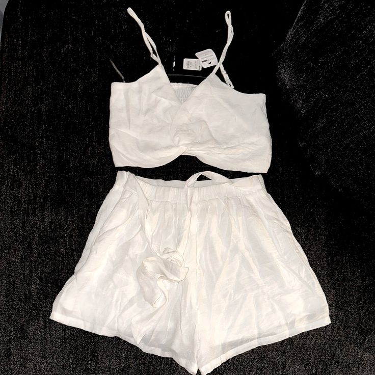 Never Worn 2-Piece Set. Crop Top And Flowy Shorts With A Belt White Summer Set For Brunch, Spring Vacation Matching Set Crop Top, Spring Vacation Crop Top Matching Set, Matching Set Crop Top For Spring Vacation, White Two-piece Tops For Spring, Chic White Sets For Vacation, Chic White Vacation Sets, White Summer Crop Top For Loungewear, White Two-piece Beach Bottoms Set