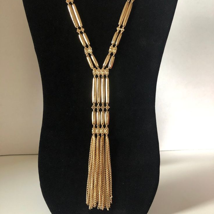 Brand New And Never Been Worn! Chain Fringe Long Necklace Extender And Clasp Closure Gold Lariat Necklace Long, Metal Lariat Tassel Necklace With Adjustable Chain, Adjustable Metal Lariat Tassel Necklace, Adjustable Long Chain Necklace In Costume Jewelry Style, Chic Party Tassel Necklace With Adjustable Chain, Adjustable Long Chain Necklace In Costume Style, Gold Elegant Lariat Necklace, Formal Long Drop Chain Necklaces, Adjustable Long Costume Jewelry Chain Necklace