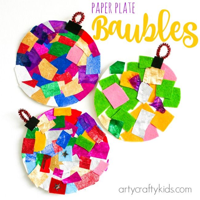 paper plate baubles are made with colored construction paper