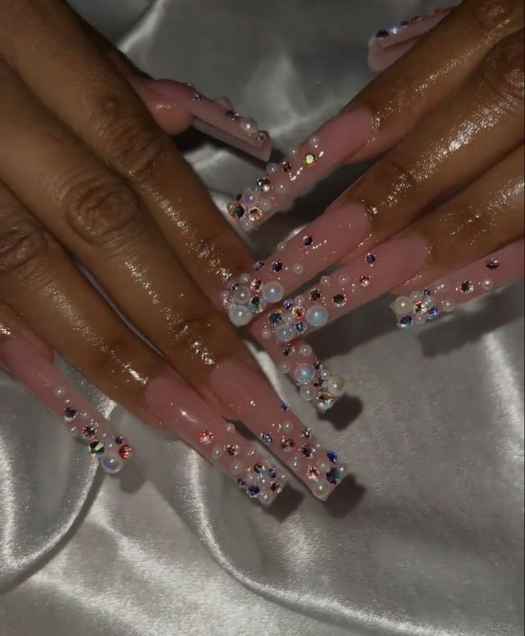 Long Nails With Pearls, Pearl Junk Nails, Acrylic Nails With Pearl Stones, Nails With Pearls, Pink Ombre Nails, Ombre Acrylic Nails, Gel Nails Diy, Classy Acrylic Nails, Exotic Nails