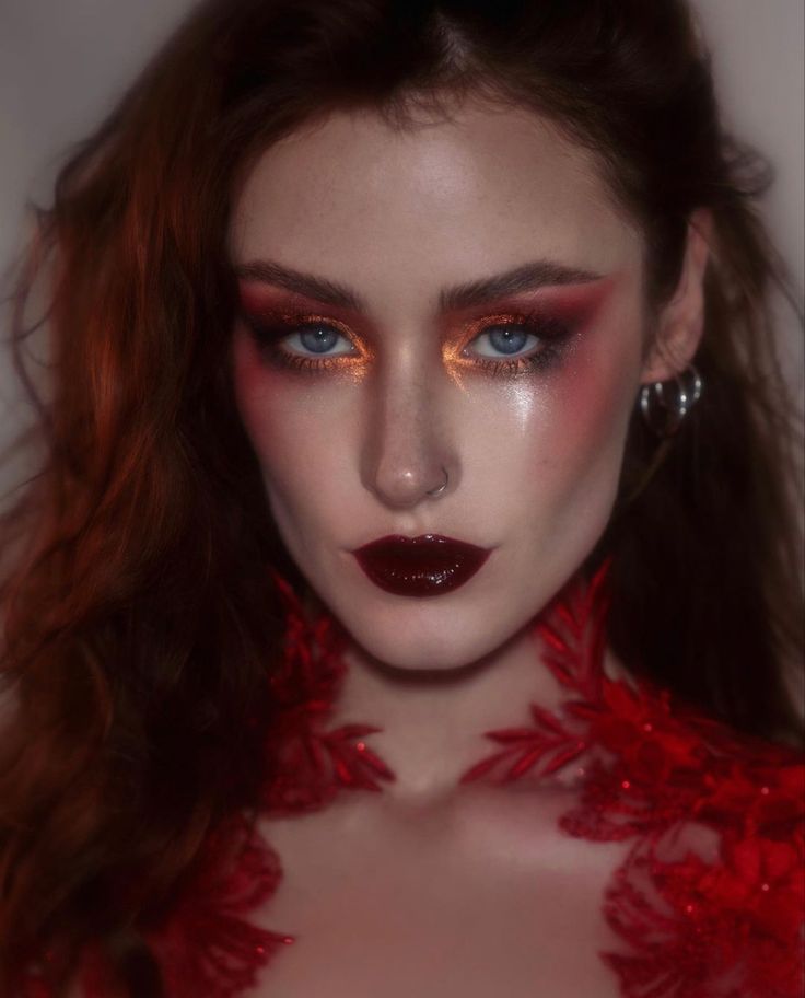 Persephone Makeup, Phoenix Makeup, Mermaid Eyes, Goddess Makeup, Date Night Makeup, Colour Story, Red Makeup, Fairy Makeup, Goth Makeup