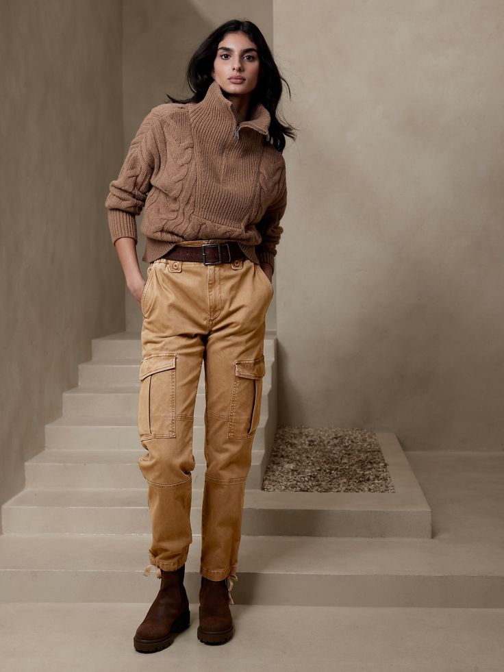 Petite Sierra Moleskin Cargo Pant | Banana Republic Cargo Pants Outfit Dressy, Cargo Trousers Outfit, Cargo Pants Women Outfit, Cream Cargo Pants, Beige Cargo Pants, Safari Outfit, Safari Outfits, Brown Cargo Pants, 90s Fashion Women